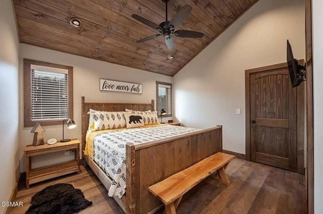 1563 Mountain Dreams Way, Sevierville, TN 37862