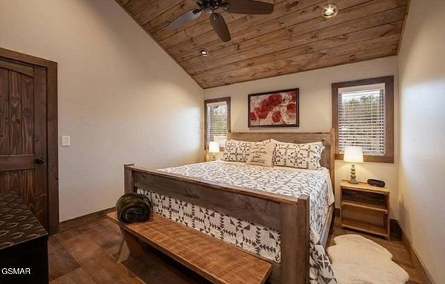 1563 Mountain Dreams Way, Sevierville, TN 37862