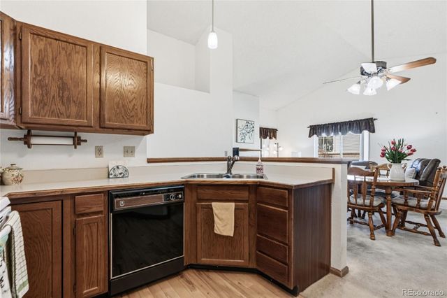 5916 S Jellison Street F, Littleton, CO 80123