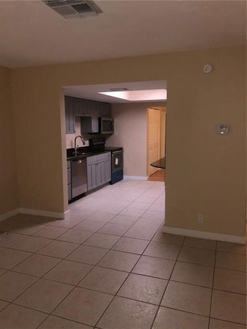 3200 NE 13th Avenue A-b, Oakland Park, FL 33334