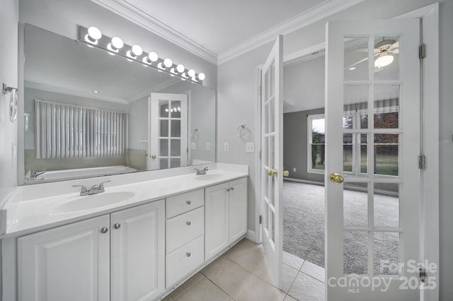 718 Emerson Drive, Mooresville, NC 28115