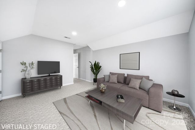 718 Emerson Drive, Mooresville, NC 28115