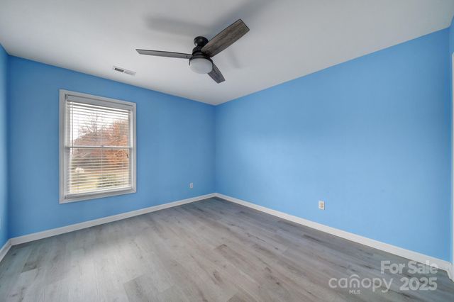 718 Emerson Drive, Mooresville, NC 28115