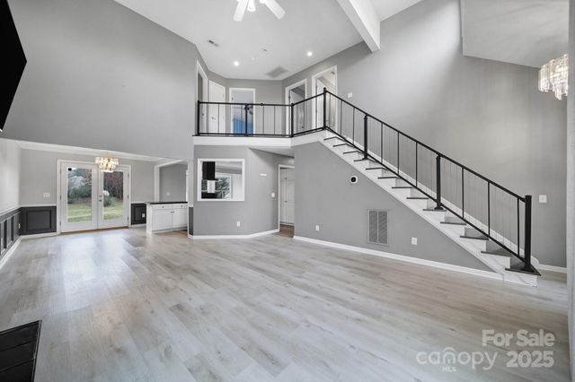 718 Emerson Drive, Mooresville, NC 28115