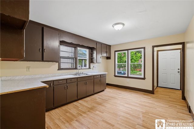 414 18th Street, Niagara Falls, NY 14303
