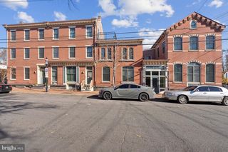 242 CENTRE ST #4, Trenton, NJ 08611