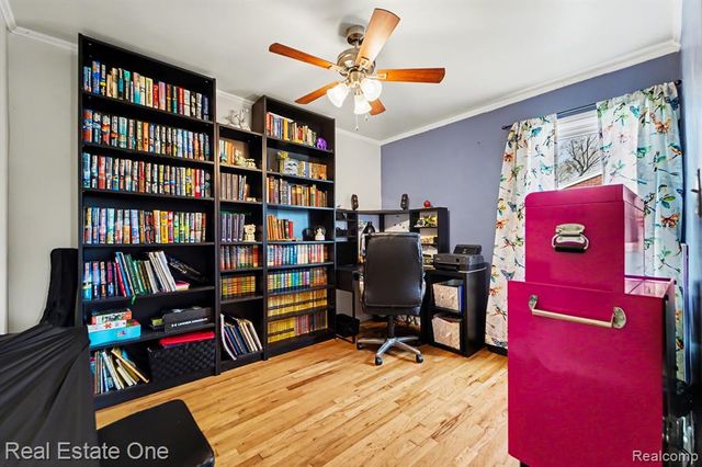 30453 Sheridan Street, Garden City, MI 48135