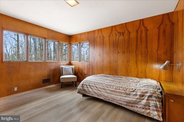 42 STOUTS RD, Skillman, NJ 08558