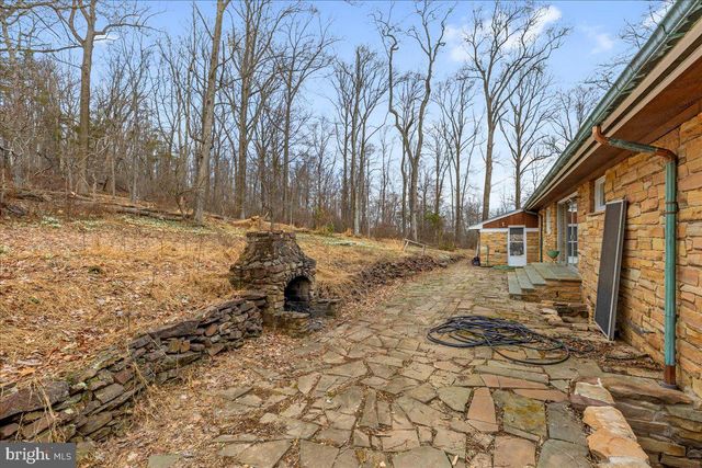 42 STOUTS RD, Skillman, NJ 08558