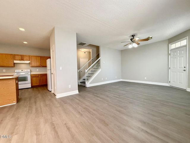 205 Trayesan Drive, Holly Springs, NC 27540