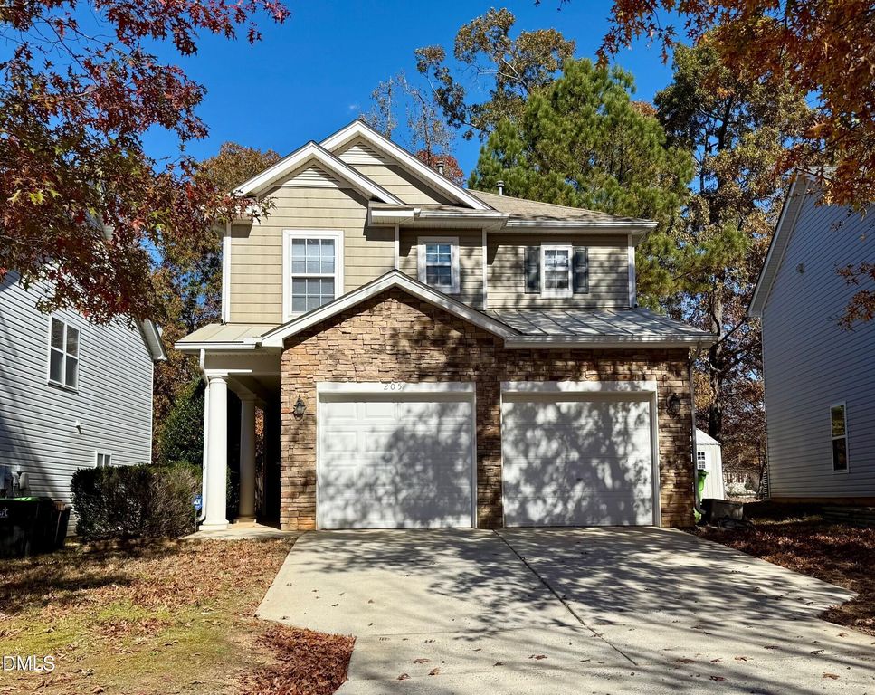 205 Trayesan Drive, Holly Springs, NC 27540