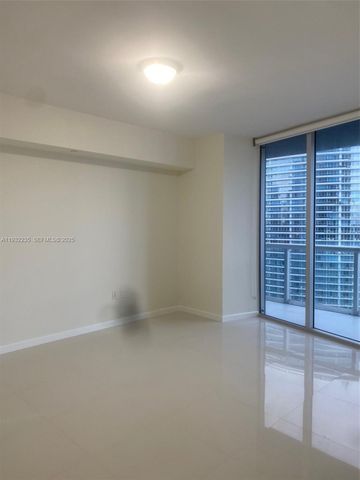 475 Brickell Ave 3414, Miami, FL 33131