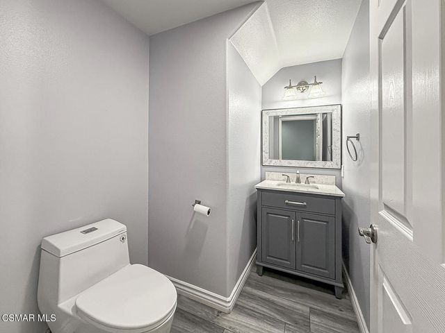 391 Westlake Vista Lane, Thousand Oaks, CA 91362