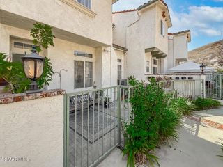 391 Westlake Vista Lane, Thousand Oaks, CA 91362