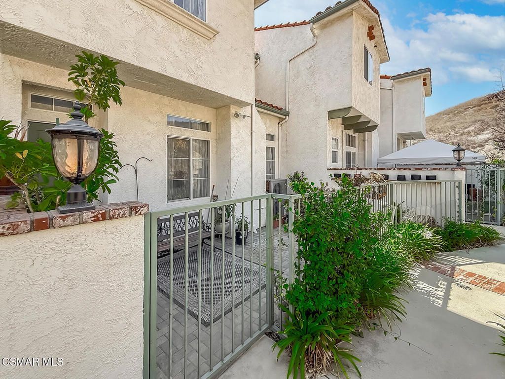 391 Westlake Vista Lane, Thousand Oaks, CA 91362