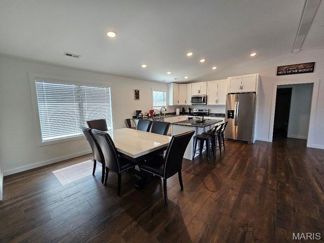 235 Riverside Drive, Van Buren, MO 63965