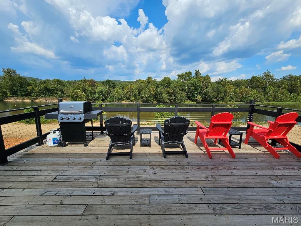 235 Riverside Drive, Van Buren, MO 63965