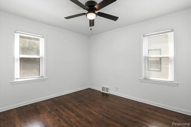 14535 Russell, Allen Park, MI 48101