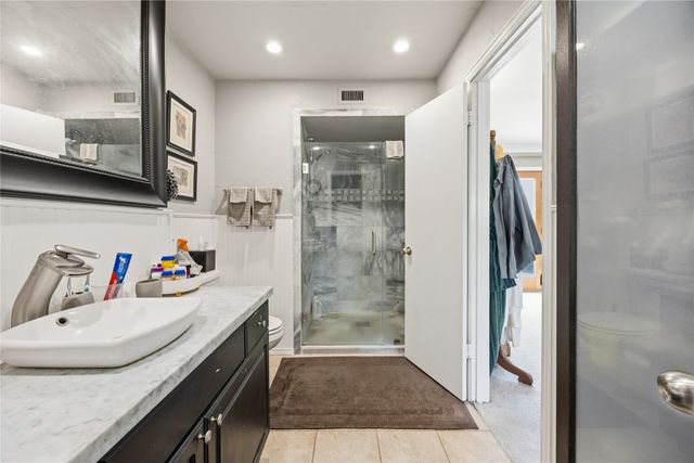 6646 Hillbriar Drive, Dallas, TX 75248
