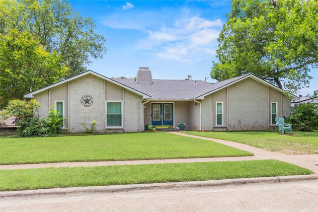 6646 Hillbriar Drive, Dallas, TX 75248