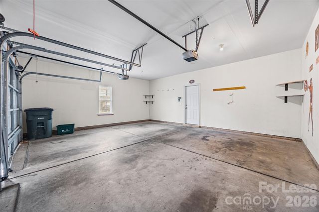 7333 Adare Mews Road, Charlotte, NC 28217