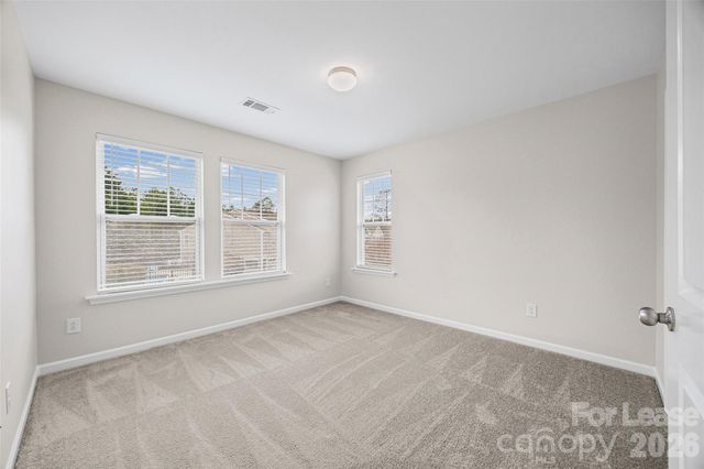 7333 Adare Mews Road, Charlotte, NC 28217