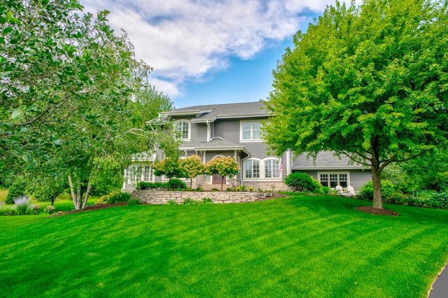 2156 Paris Avenue N, West Lakeland Twp, MN 55082