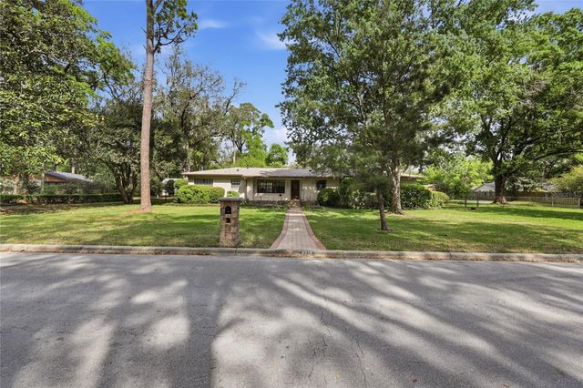 3219 NW 29TH TERRACE, Gainesville, FL 32605