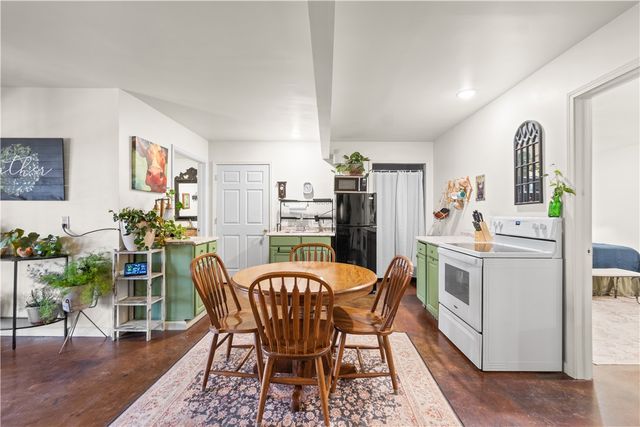 17233 N White Oak Ridge Road, Pea Ridge, AR 72751