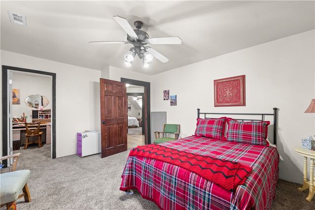 17233 N White Oak Ridge Road, Pea Ridge, AR 72751