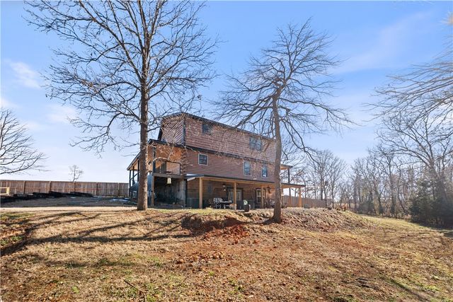 17233 N White Oak Ridge Road, Pea Ridge, AR 72751