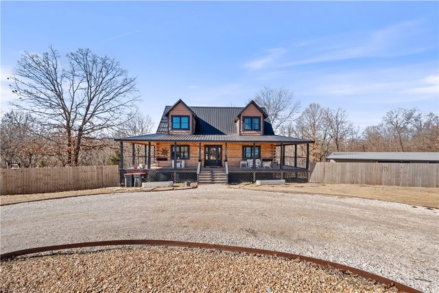 17233 N White Oak Ridge Road, Pea Ridge, AR 72751