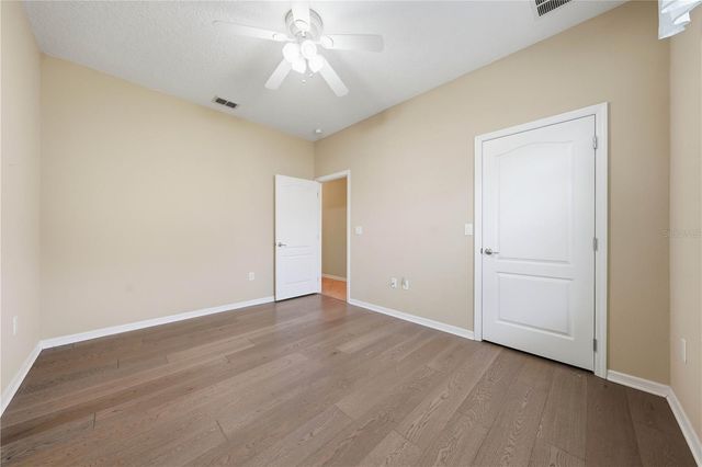 81 TWIN LAKE CIR, Umatilla, FL 32784