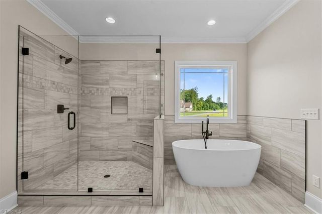 5084 Southern Pines Drive, Kernersville, NC 27284