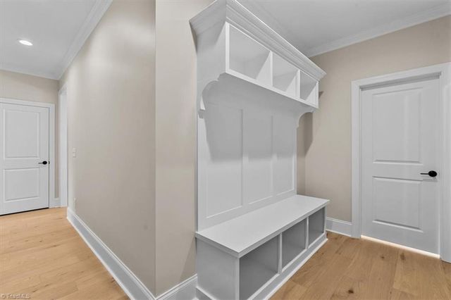 5084 Southern Pines Drive, Kernersville, NC 27284