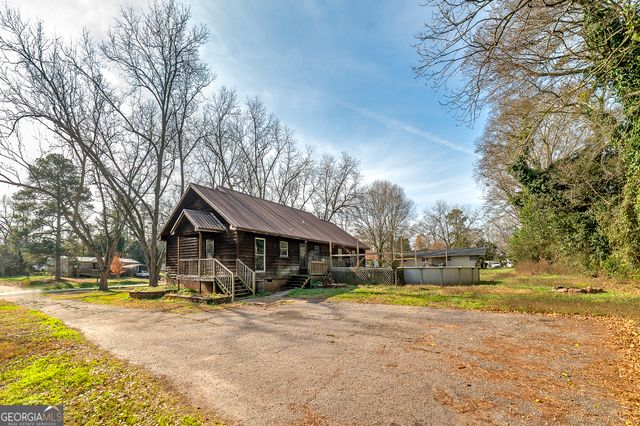 134 College Street, Royston, GA 30662