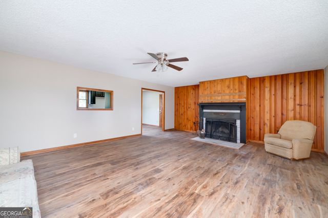 134 College Street, Royston, GA 30662