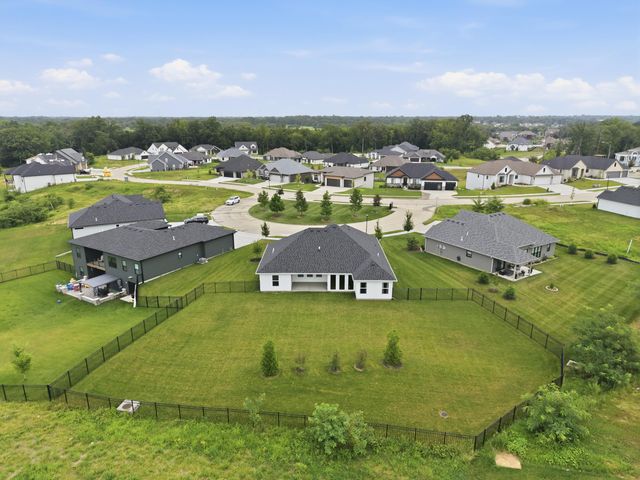 4717 STAYTON FERRY CIR, Columbia, MO 65201
