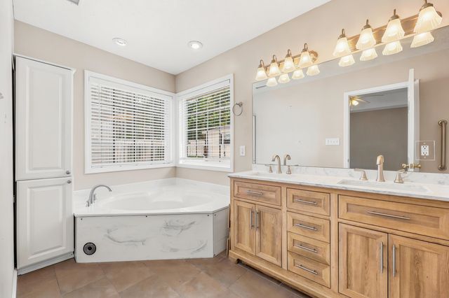 1504 Pickens St., Conway, SC 29527