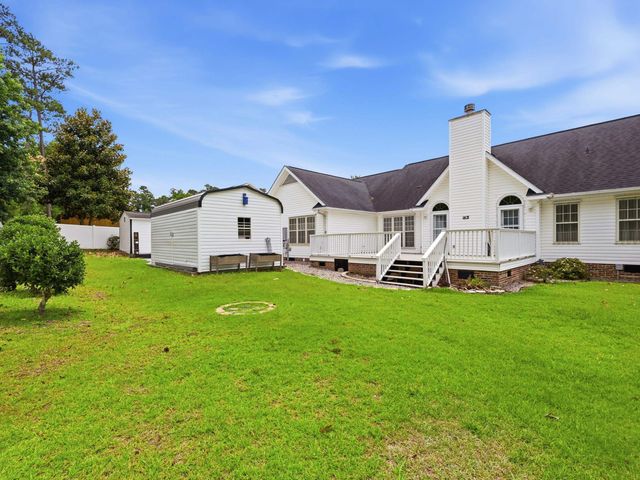 1504 Pickens St., Conway, SC 29527