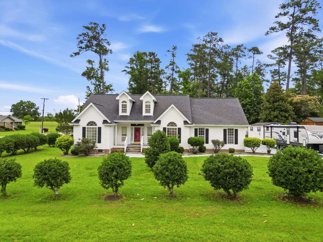 1504 Pickens St., Conway, SC 29527