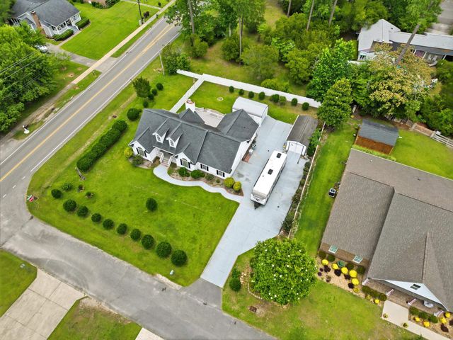 1504 Pickens St., Conway, SC 29527