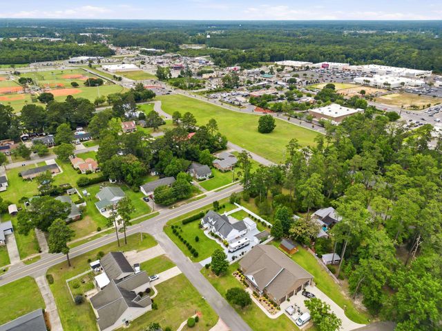 1504 Pickens St., Conway, SC 29527