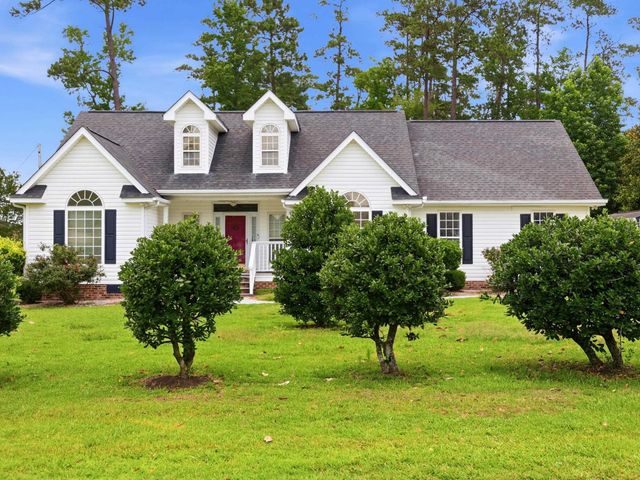 1504 Pickens St., Conway, SC 29527