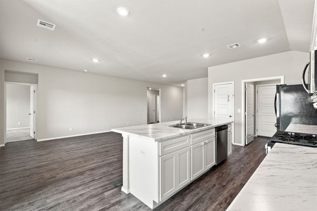 7520 E 143 Place North W, Collinsville, OK 74021