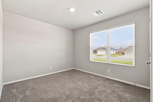 7520 E 143 Place North W, Collinsville, OK 74021
