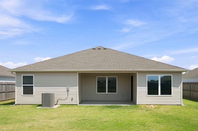 7520 E 143 Place North W, Collinsville, OK 74021