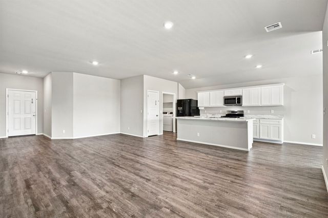 7520 E 143 Place North W, Collinsville, OK 74021