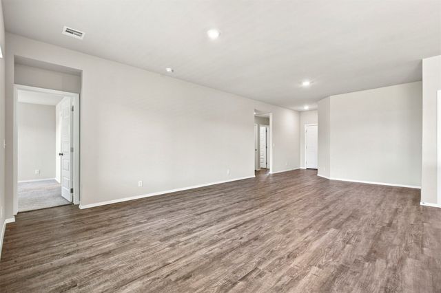 7520 E 143 Place North W, Collinsville, OK 74021