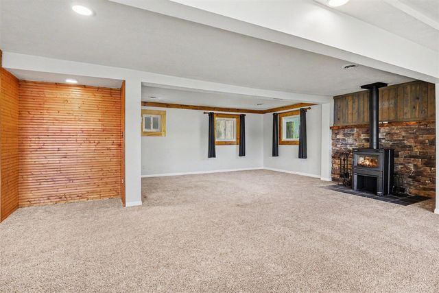 13615 Sunset Shores Drive, Cedar Springs, MI 49319